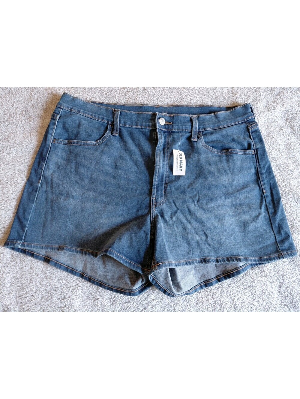 NWT Old Navy High Rise WOW Jean Shorts Womens Size 16 Blue Stretch Denin